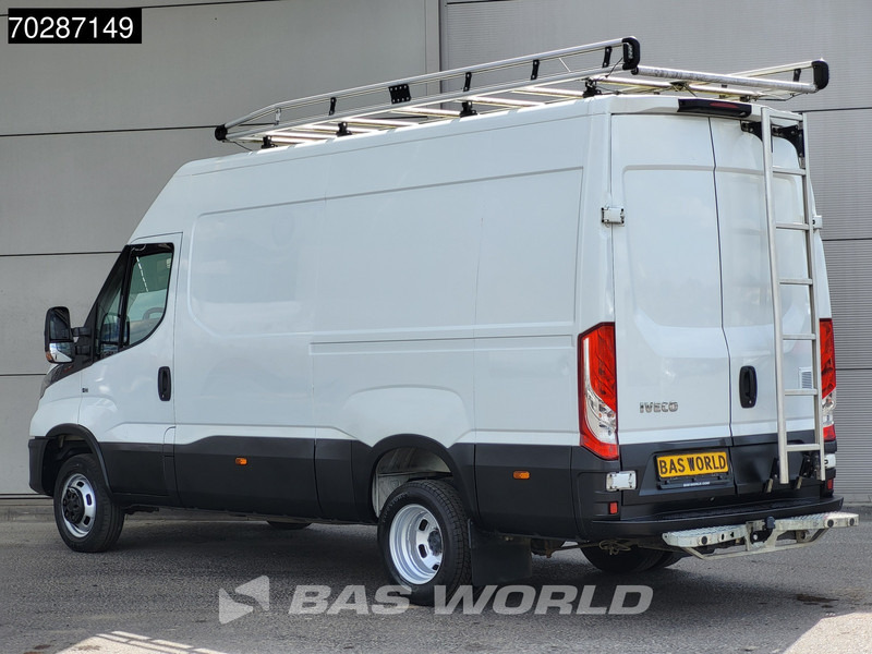 Iveco Daily 35C18 3.0L Dubbellucht L2H2 3,5t Trekhaak Navi Airco Cruise Camera Imperiaal Euro6 L2 12m3 Airco Trekhaak Cruise control - فان: صورة 2 Iveco Daily 35C18 3.0L Dubbellucht L2H2 3,5t Trekhaak Navi Airco Cruise Camera Imperiaal Euro6 L2 12m3 Airco Trekhaak Cruise control - فان: صورة 2