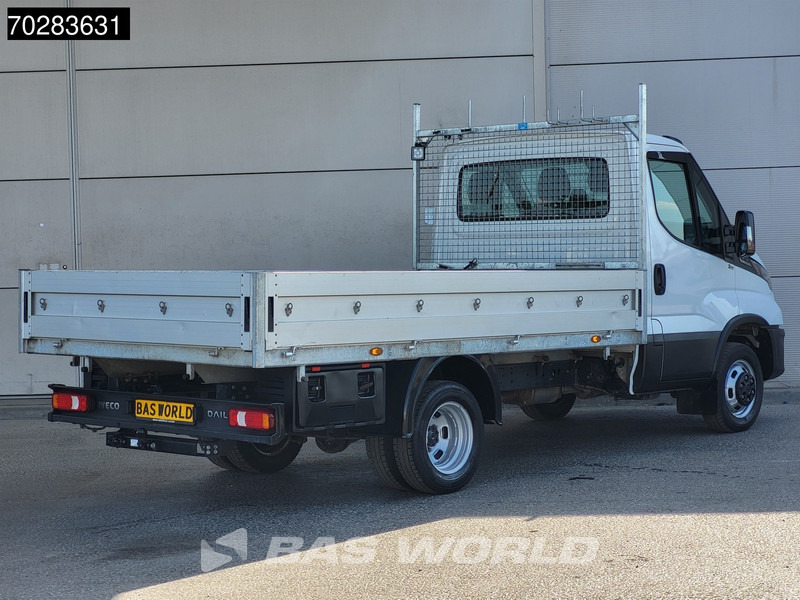 Iveco Daily 35C18 3.0L Open Laadbak Dubbellucht 3,5t Trekhaak Airco Cruise Camera Parkeersensoren Euro6 Meubelbak Koffer Airco Trekhaak Crui - شاحنة مفتوحة: صورة 5 Iveco Daily 35C18 3.0L Open Laadbak Dubbellucht 3,5t Trekhaak Airco Cruise Camera Parkeersensoren Euro6 Meubelbak Koffer Airco Trekhaak Crui - شاحنة مفتوحة: صورة 5