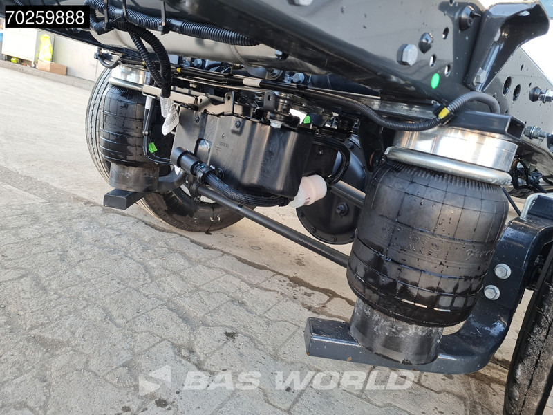Iveco Daily 35C18 Automaat Luchtvering Zijdeur Laadklep Bakwagen Navi LED Koffer Gesloten laadbak Bakwagen 22m3 Airco Cruise control - شاحنة مغلقة الصندوق: صورة 5 Iveco Daily 35C18 Automaat Luchtvering Zijdeur Laadklep Bakwagen Navi LED Koffer Gesloten laadbak Bakwagen 22m3 Airco Cruise control - شاحنة مغلقة الصندوق: صورة 5