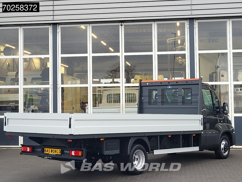 Iveco Daily 35C21 3.0L 210PK 2025model Open laadbak CarPlay ACC LED 3,5T Trekvermogen Pritsche Pickup Airco - شاحنة مفتوحة: صورة 2 Iveco Daily 35C21 3.0L 210PK 2025model Open laadbak CarPlay ACC LED 3,5T Trekvermogen Pritsche Pickup Airco - شاحنة مفتوحة: صورة 2