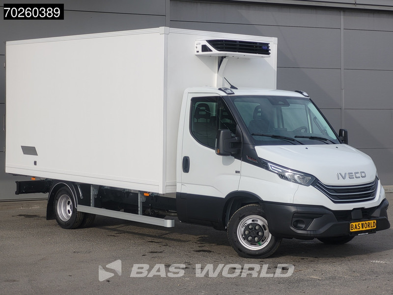 Iveco Daily 35C21 3.0L Koelwagen Vries Carrier Xarios 350 230V stekker CarPlay Airco ACC Koel Koeler Vriezer Vrieswagen Kühler Bakwagen Kühl - شاحنة مُبرّدة للتوصيل: صورة 5 Iveco Daily 35C21 3.0L Koelwagen Vries Carrier Xarios 350 230V stekker CarPlay Airco ACC Koel Koeler Vriezer Vrieswagen Kühler Bakwagen Kühl - شاحنة مُبرّدة للتوصيل: صورة 5
