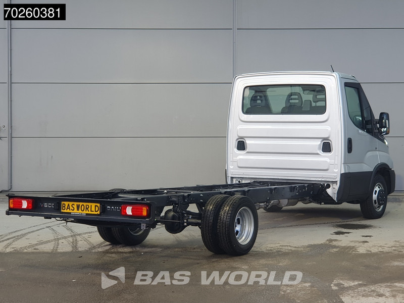 Iveco Daily 35C21 Automaat 410wb Dubbellucht 2025model Chassis Cabine ACC Fahrgestell Airco - شاحنة التوصيل: صورة 3 Iveco Daily 35C21 Automaat 410wb Dubbellucht 2025model Chassis Cabine ACC Fahrgestell Airco - شاحنة التوصيل: صورة 3