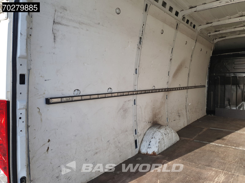 Iveco Daily 35S13 L3H2 3500KG Trekgewicht Airco Euro5 L4H2 16m3 Airco - فان: صورة 3 Iveco Daily 35S13 L3H2 3500KG Trekgewicht Airco Euro5 L4H2 16m3 Airco - فان: صورة 3