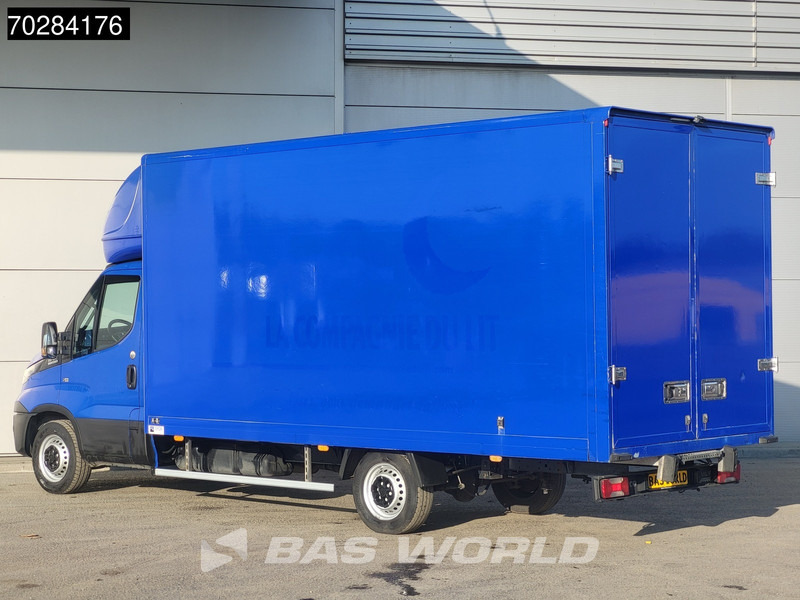 Iveco Daily 35S14 Automaat Bakwagen Achterdeuren 488cm lang! Airco Cruise Euro6 Meubelbak Koffer 24m3 Airco Cruise control - شاحنة مغلقة الصندوق: صورة 2 Iveco Daily 35S14 Automaat Bakwagen Achterdeuren 488cm lang! Airco Cruise Euro6 Meubelbak Koffer 24m3 Airco Cruise control - شاحنة مغلقة الصندوق: صورة 2