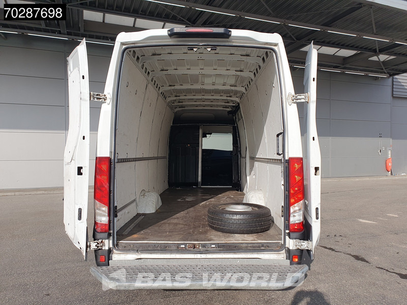 Iveco Daily 35S14 Automaat L3H2 3,5t Trekgewicht Airco Cruise Camera Euro6 L4H2 16m3 Airco Cruise control - فان: صورة 3 Iveco Daily 35S14 Automaat L3H2 3,5t Trekgewicht Airco Cruise Camera Euro6 L4H2 16m3 Airco Cruise control - فان: صورة 3