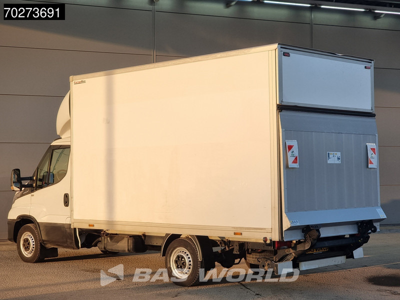 Iveco Daily 35S14 Automaat Laadklep Zijdeur Bakwagen Airco Cruise Meubelbak Koffer 20m3 Airco Cruise control - شاحنة مغلقة الصندوق: صورة 2 Iveco Daily 35S14 Automaat Laadklep Zijdeur Bakwagen Airco Cruise Meubelbak Koffer 20m3 Airco Cruise control - شاحنة مغلقة الصندوق: صورة 2