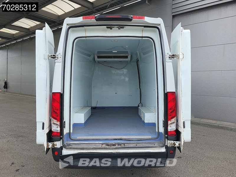 Iveco Daily 35S14 Koelwagen Automaat Airco Cruise Euro6 Koel Koeler Kühl Kühler Kühlwagen 9m3 Airco Cruise control - شاحنة مُبرّدة للتوصيل: صورة 3 Iveco Daily 35S14 Koelwagen Automaat Airco Cruise Euro6 Koel Koeler Kühl Kühler Kühlwagen 9m3 Airco Cruise control - شاحنة مُبرّدة للتوصيل: صورة 3