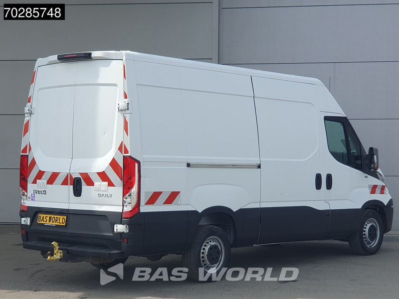 Iveco Daily 35S15 L2H2 3,5t Trekhaak Airco Euro6 L2 12m3 Airco Trekhaak - فان: صورة 5 Iveco Daily 35S15 L2H2 3,5t Trekhaak Airco Euro6 L2 12m3 Airco Trekhaak - فان: صورة 5