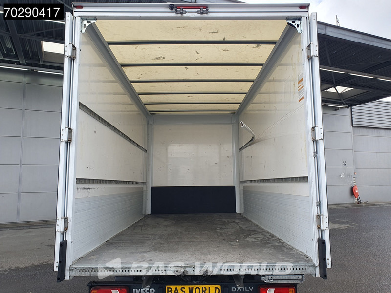 Iveco Daily 35S16 Automaat Bakwagen Achterdeuren 160PK Airco Camera Euro6 Meubelbak Koffer 21m3 Airco - شاحنة مغلقة الصندوق: صورة 3 Iveco Daily 35S16 Automaat Bakwagen Achterdeuren 160PK Airco Camera Euro6 Meubelbak Koffer 21m3 Airco - شاحنة مغلقة الصندوق: صورة 3