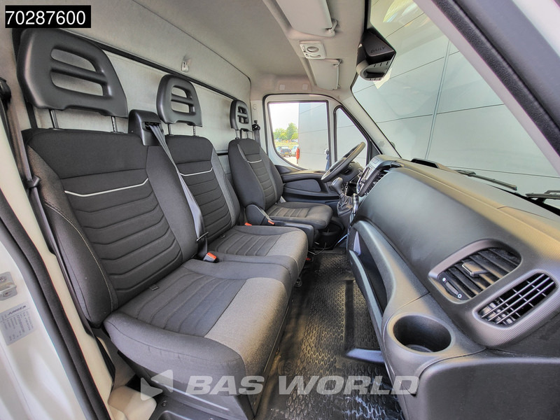 Iveco Daily 35S16 Automaat Bakwagen Achterdeuren 160PK Airco Camera Euro6 Meubelbak Koffer 21m3 Airco - شاحنة مغلقة الصندوق: صورة 5 Iveco Daily 35S16 Automaat Bakwagen Achterdeuren 160PK Airco Camera Euro6 Meubelbak Koffer 21m3 Airco - شاحنة مغلقة الصندوق: صورة 5