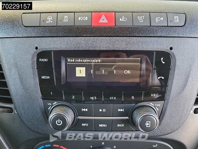 جديدة فان Iveco Daily 35S16 Automaat Black Edition L2H2 Airco Cruise LM-Velgen 3500kg trekgewicht Euro6 L2 12m3 Airco Cruise control: صورة 10 جديدة فان Iveco Daily 35S16 Automaat Black Edition L2H2 Airco Cruise LM-Velgen 3500kg trekgewicht Euro6 L2 12m3 Airco Cruise control: صورة 10