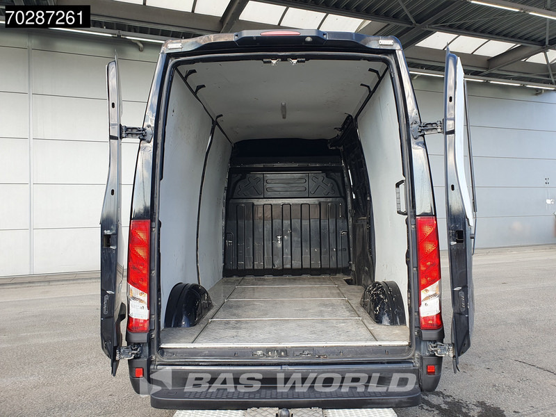 Iveco Daily 35S16 Automaat L2H2 3,5t Trekhaak Airco Cruise Camera Euro6 L2 11m3 Airco Trekhaak Cruise control - فان: صورة 3 Iveco Daily 35S16 Automaat L2H2 3,5t Trekhaak Airco Cruise Camera Euro6 L2 11m3 Airco Trekhaak Cruise control - فان: صورة 3