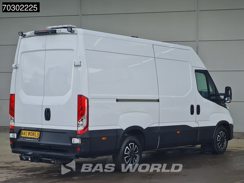 Iveco Daily 35S16 Automaat L2H2 3,5t Trekhaak LED ACC Navi Airco Camera Standkachel Euro6 L2 Airco Trekhaak - فان: صورة 5 Iveco Daily 35S16 Automaat L2H2 3,5t Trekhaak LED ACC Navi Airco Camera Standkachel Euro6 L2 Airco Trekhaak - فان: صورة 5