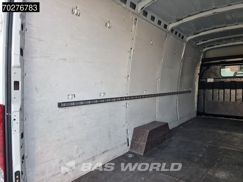 Iveco Daily 35S16 Automaat L3H2 Imperiaal Camera Airco 3,5t Trekgewicht Parkeersensoren L4H2 16m3 Airco - فان: صورة 5 Iveco Daily 35S16 Automaat L3H2 Imperiaal Camera Airco 3,5t Trekgewicht Parkeersensoren L4H2 16m3 Airco - فان: صورة 5