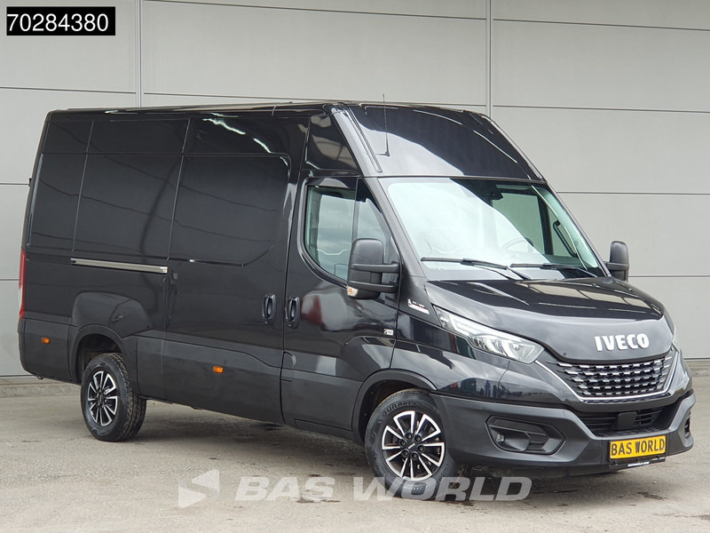Iveco Daily 35S18 3.0L Automaat ACC Navi LED 3,5t Trekgewicht Airco Camera Parkeersensoren L2 12m3 Airco - فان: صورة 3 Iveco Daily 35S18 3.0L Automaat ACC Navi LED 3,5t Trekgewicht Airco Camera Parkeersensoren L2 12m3 Airco - فان: صورة 3
