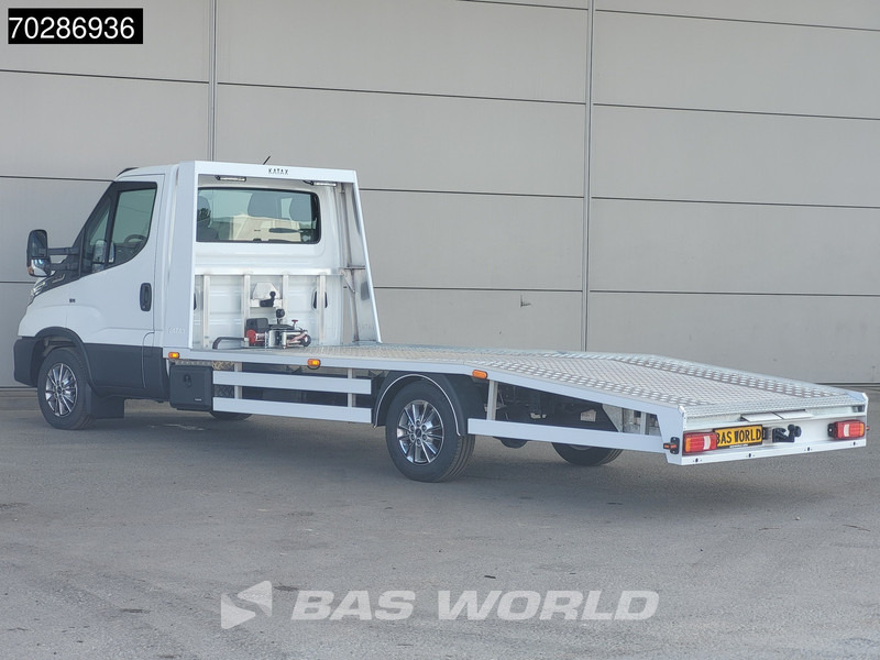 Iveco Daily 35S18 3.0L Autotransporter Automaat 3,5t Trekhaak Navi ACC LED Airco Lier Euro6 Oprijwagen Cartransporter Trekhaak - شاحنة التوصيل: صورة 2 Iveco Daily 35S18 3.0L Autotransporter Automaat 3,5t Trekhaak Navi ACC LED Airco Lier Euro6 Oprijwagen Cartransporter Trekhaak - شاحنة التوصيل: صورة 2