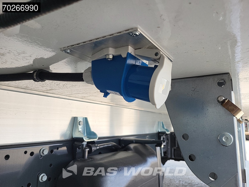 جديدة شاحنة مُبرّدة للتوصيل Iveco Daily 35S18 3.0L Koelwagen Vriezer Thermoking V-200 MAX 220V stekker -18 LED Navi Airco ACC Koel Koeler Kühler Kühlwagen Bakwagen Kühl: صورة 8 جديدة شاحنة مُبرّدة للتوصيل Iveco Daily 35S18 3.0L Koelwagen Vriezer Thermoking V-200 MAX 220V stekker -18 LED Navi Airco ACC Koel Koeler Kühler Kühlwagen Bakwagen Kühl: صورة 8