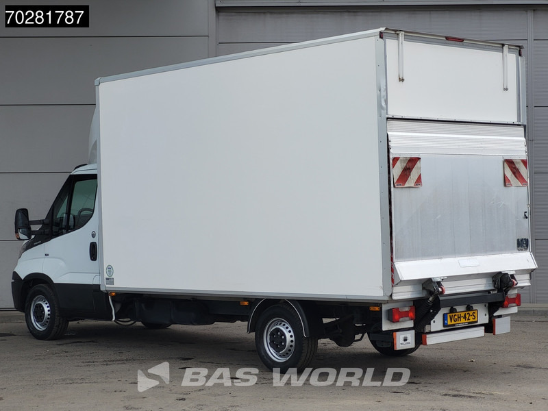 Iveco Daily 35S18 3.0L Laadklep Bakwagen Airco Lat om Lat Euro6 Meubelbak Koffer 20m3 Airco - شاحنة مغلقة الصندوق: صورة 2 Iveco Daily 35S18 3.0L Laadklep Bakwagen Airco Lat om Lat Euro6 Meubelbak Koffer 20m3 Airco - شاحنة مغلقة الصندوق: صورة 2
