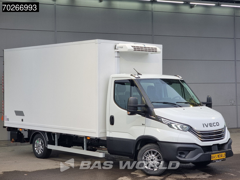 Iveco Daily 35S18 3.0L Laadklep Koelwagen Vriezer Thermoking V-200 MAX 220V stekker -18 LED Navi Airco ACC Koel Koeler Kühler Kühlwagen Kühl - شاحنة مُبرّدة للتوصيل: صورة 3 Iveco Daily 35S18 3.0L Laadklep Koelwagen Vriezer Thermoking V-200 MAX 220V stekker -18 LED Navi Airco ACC Koel Koeler Kühler Kühlwagen Kühl - شاحنة مُبرّدة للتوصيل: صورة 3