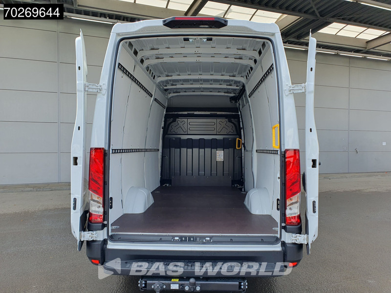 Iveco Daily 35S21 3.0L Automaat Black Edition 2025 model L2H2 Trekhaak Tacho ACC LED CarPlay Velgen Camera 12m3 Airco Trekhaak - فان: صورة 3 Iveco Daily 35S21 3.0L Automaat Black Edition 2025 model L2H2 Trekhaak Tacho ACC LED CarPlay Velgen Camera 12m3 Airco Trekhaak - فان: صورة 3