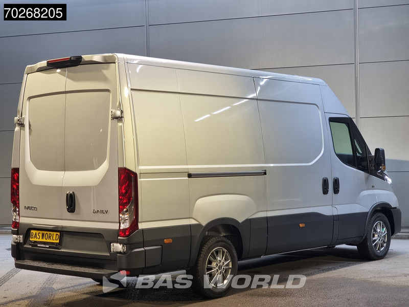 Iveco Daily 35S21 3.0L Automaat L2H2 2025model ACC LED Camera Parkeersensoren L2 3,5t Trekgewicht 12m3 Airco - فان: صورة 5 Iveco Daily 35S21 3.0L Automaat L2H2 2025model ACC LED Camera Parkeersensoren L2 3,5t Trekgewicht 12m3 Airco - فان: صورة 5