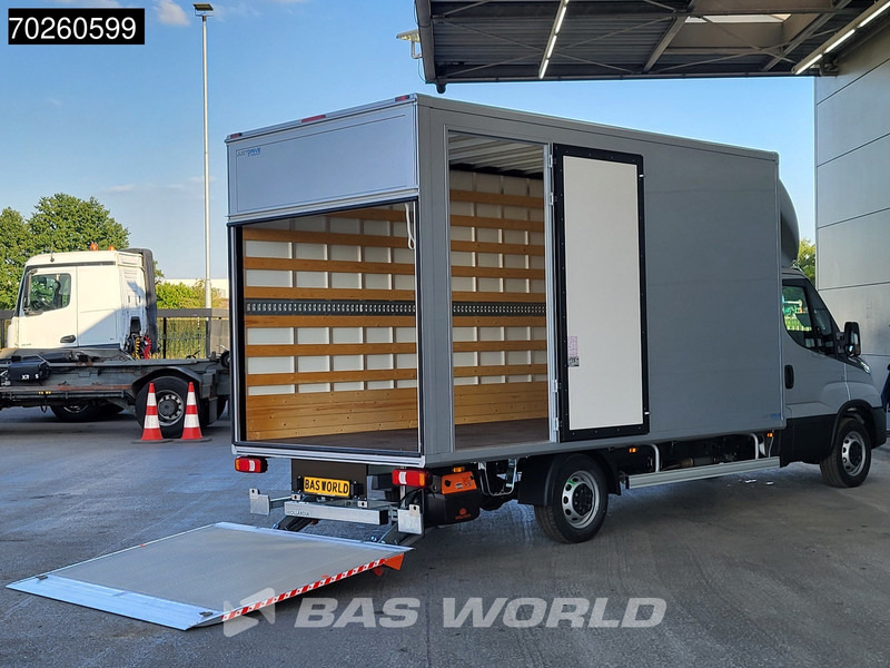 Iveco Daily 35S21 3.0L Automaat Laadklep Zijdeur 210PK 2025-Model Dubbellucht ACC LED CarPlay Lat om Lat D'Hollandia 3,5t Trekvermogen Euro6 - شاحنة مغلقة الصندوق: صورة 3 Iveco Daily 35S21 3.0L Automaat Laadklep Zijdeur 210PK 2025-Model Dubbellucht ACC LED CarPlay Lat om Lat D'Hollandia 3,5t Trekvermogen Euro6 - شاحنة مغلقة الصندوق: صورة 3