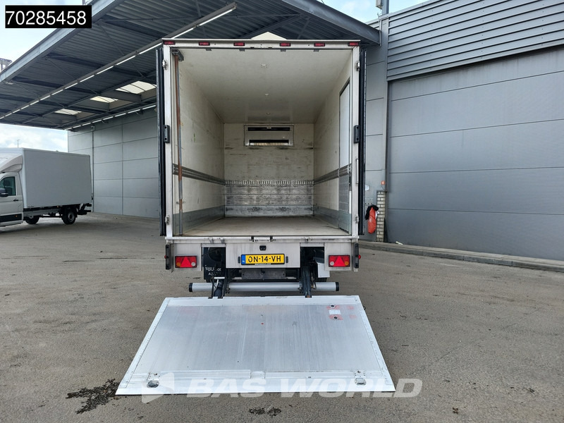 Iveco Daily 40C15 BE Combi Koelwagen Veldhuizen 2100kg Laadvermogen Laadklep Zijdeur Cruise Camera Euro5 Koel Koeler Kühl Kühler Kühlwagen K - شاحنة التوصيل: صورة 3 Iveco Daily 40C15 BE Combi Koelwagen Veldhuizen 2100kg Laadvermogen Laadklep Zijdeur Cruise Camera Euro5 Koel Koeler Kühl Kühler Kühlwagen K - شاحنة التوصيل: صورة 3