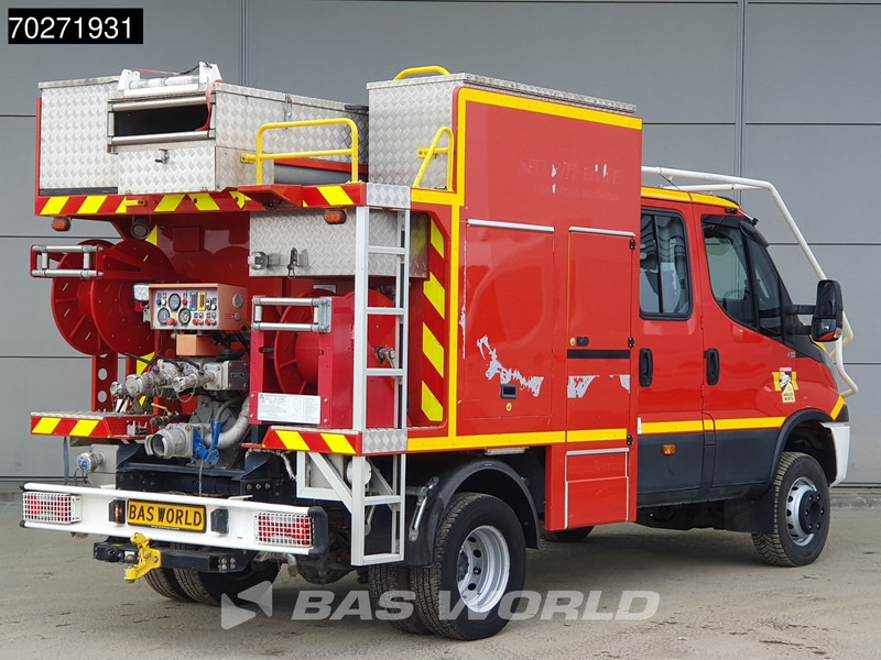Iveco Daily 70C17 4x4 Achleitner Firetruck Brandweerwagen AWD Allrad Camper 1200liter Airco Dubbel cabine Trekhaak Cruise control - سيارة اسعاف: صورة 5 Iveco Daily 70C17 4x4 Achleitner Firetruck Brandweerwagen AWD Allrad Camper 1200liter Airco Dubbel cabine Trekhaak Cruise control - سيارة اسعاف: صورة 5