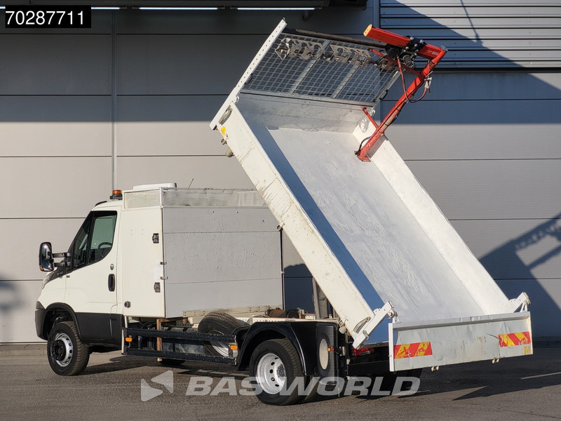 Iveco Daily 70C18 3.0L Driezijdige Kipper 500KG Kraan Kraanwagen Open Laadbak 3,5t Trekhaak Airco Cruise Euro6 Kraan Crane Kranwagen Kipper - قلاب صغير: صورة 5 Iveco Daily 70C18 3.0L Driezijdige Kipper 500KG Kraan Kraanwagen Open Laadbak 3,5t Trekhaak Airco Cruise Euro6 Kraan Crane Kranwagen Kipper - قلاب صغير: صورة 5