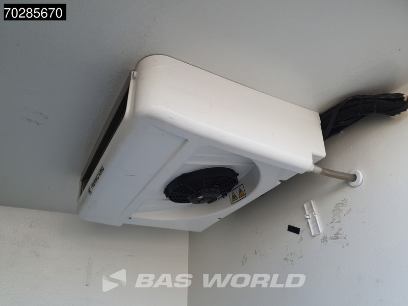 شاحنة مُبرّدة للتوصيل MAN TGE 3.140 Bi Temp Koelwagen Vriezer Themo King V-300 MAX Airco Euro6 Koel Koeler Vries Kühler Kühl Kühlwagen Frigo 12m3 Airco Cruise contr: صورة 10