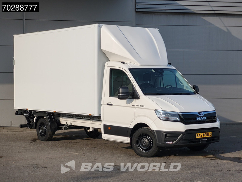 MAN TGE 3.180 Automaat Laadklep Bakwagen 2025 Facelift Navi LED Airco Cruise Euro6 Meubelbak Koffer 21m3 Airco Cruise control - شاحنة مغلقة الصندوق: صورة 2 MAN TGE 3.180 Automaat Laadklep Bakwagen 2025 Facelift Navi LED Airco Cruise Euro6 Meubelbak Koffer 21m3 Airco Cruise control - شاحنة مغلقة الصندوق: صورة 2