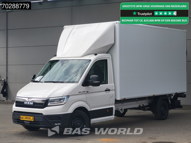 MAN TGE 3.180 Automaat Laadklep Bakwagen 2025 Facelift Navi LED Airco Cruise Euro6 Meubelbak Koffer 21m3 Airco Cruise control - شاحنة مغلقة الصندوق: صورة 1 MAN TGE 3.180 Automaat Laadklep Bakwagen 2025 Facelift Navi LED Airco Cruise Euro6 Meubelbak Koffer 21m3 Airco Cruise control - شاحنة مغلقة الصندوق: صورة 1