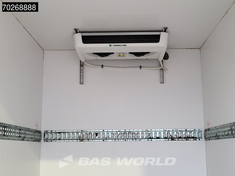 شاحنة مُبرّدة للتوصيل MAN TGE 5.180 Koelwagen Vriezer Bakwagen APK 12-2025 Thermo King 230V stekker Kuhlkoffer Airco Cruise 12m3 Airco Cruise control: صورة 9