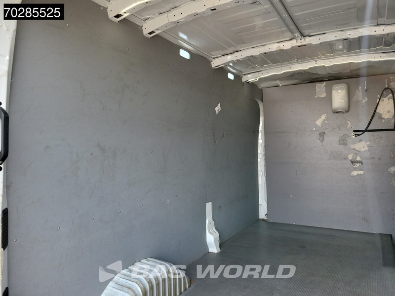 Maxus eDeliver Elektrisch 226 WLTP 72kWh Xenon Airco Cruise Camera Parkeersensoren 12m3 Airco Cruise control - فان, فان كهربائية: صورة 5 Maxus eDeliver Elektrisch 226 WLTP 72kWh Xenon Airco Cruise Camera Parkeersensoren 12m3 Airco Cruise control - فان, فان كهربائية: صورة 5