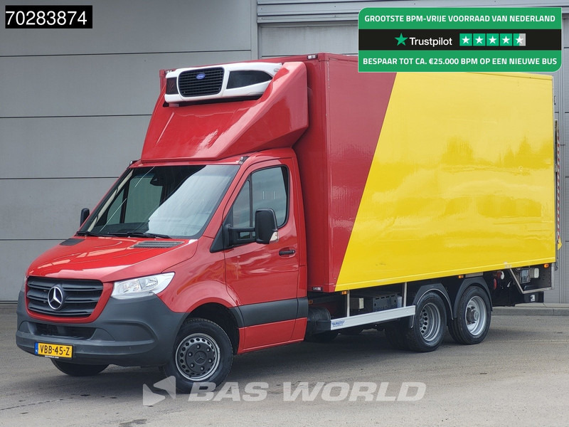 Mercedes-Benz BE-Oplegger BE Combi Bi-Temp 3500KG+ Koel Vries Automaat Luchtvering Carrier Pulsor 600MT D'Hollandia 1000KG Laadklep Airco MBUX Euro6 Koel - شاحنة التوصيل: صورة 1 Mercedes-Benz BE-Oplegger BE Combi Bi-Temp 3500KG+ Koel Vries Automaat Luchtvering Carrier Pulsor 600MT D'Hollandia 1000KG Laadklep Airco MBUX Euro6 Koel - شاحنة التوصيل: صورة 1