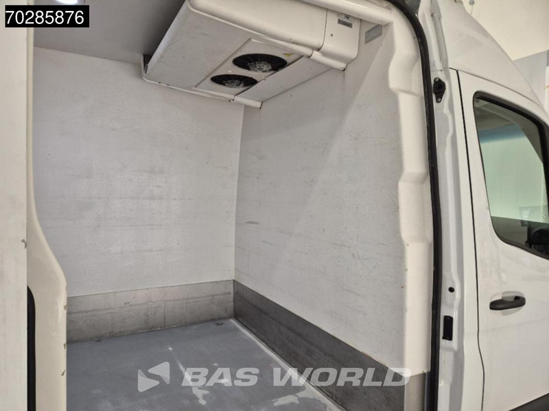 Mercedes-Benz Sprinter 314 CDI COMING SOON! Koelwagen Automaat Carrier L2H2 Navi Airco Cruise Camera MBUX L2 Koel Koeler Kühl Kühler Kühlwagen 9m3 Airc Mercedes-Benz Sprinter 314 CDI COMING SOON! Koelwagen Automaat Carrier L2H2 Navi Airco Cruise Camera MBUX L2 Koel Koeler Kühl Kühler Kühlwagen 9m3 Airc: صورة 7