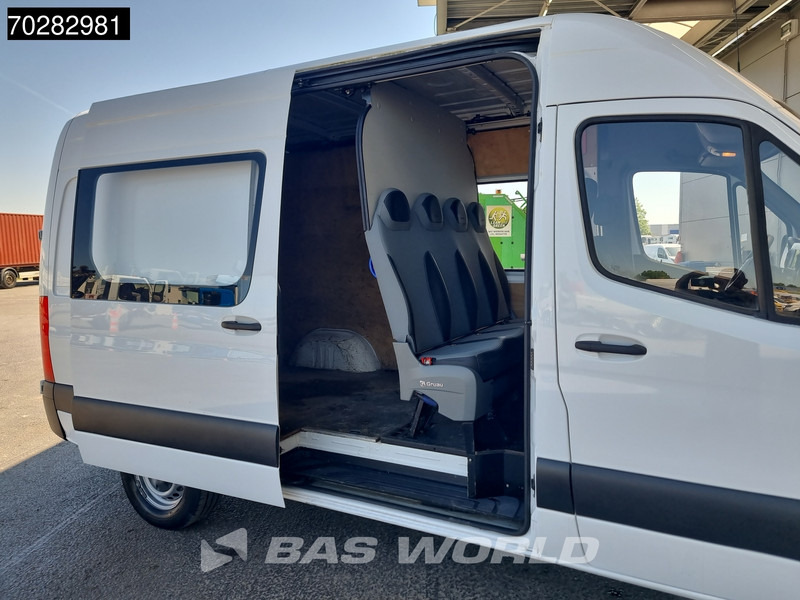 Mercedes-Benz Sprinter 314 CDI Dubbel Cabine Automaat 3,5t Trekhaak L2H2 Airco Cruise MBUX L2 9m3 Airco Trekhaak Cruise control - فان: صورة 3 Mercedes-Benz Sprinter 314 CDI Dubbel Cabine Automaat 3,5t Trekhaak L2H2 Airco Cruise MBUX L2 9m3 Airco Trekhaak Cruise control - فان: صورة 3