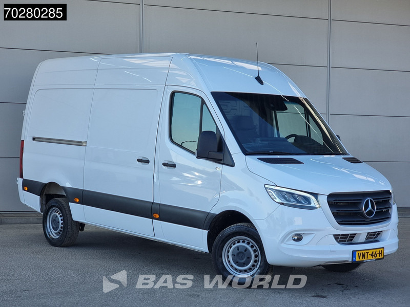 Mercedes-Benz Sprinter 315 CDI Automaat L2H2 LED Trekhaak Navi Airco Cruise Camera MBUX L2 10m3 Airco Trekhaak Cruise control - فان: صورة 3 Mercedes-Benz Sprinter 315 CDI Automaat L2H2 LED Trekhaak Navi Airco Cruise Camera MBUX L2 10m3 Airco Trekhaak Cruise control - فان: صورة 3