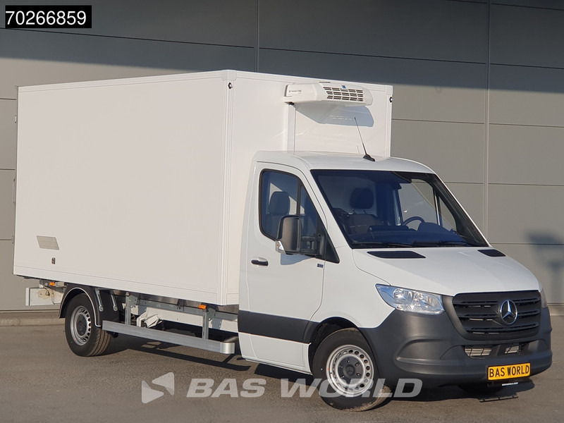 Mercedes-Benz Sprinter 315 CDI Koelwagen Achterdeuren Thermo King C-250 Airco Carplay MBUX Koel Koeler Kühl Kühler Kühlwagen Kühlkoffer 17m3 Airco - شاحنة مُبرّدة للتوصيل: صورة 5 Mercedes-Benz Sprinter 315 CDI Koelwagen Achterdeuren Thermo King C-250 Airco Carplay MBUX Koel Koeler Kühl Kühler Kühlwagen Kühlkoffer 17m3 Airco - شاحنة مُبرّدة للتوصيل: صورة 5