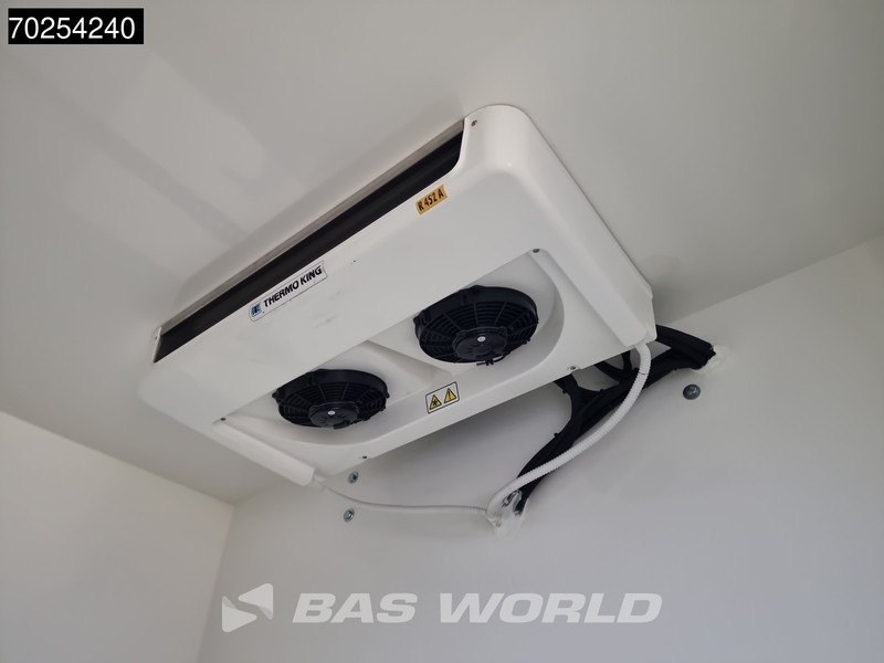 Mercedes-Benz Sprinter 315 CDI Koelwagen Thermo King V-300max 230V stekker Bakwagen Koel Kühlwagen 13m3 Airco Cruise control Mercedes-Benz Sprinter 315 CDI Koelwagen Thermo King V-300max 230V stekker Bakwagen Koel Kühlwagen 13m3 Airco Cruise control: صورة 9 Mercedes-Benz Sprinter 315 CDI Koelwagen Thermo King V-300max 230V stekker Bakwagen Koel Kühlwagen 13m3 Airco Cruise control Mercedes-Benz Sprinter 315 CDI Koelwagen Thermo King V-300max 230V stekker Bakwagen Koel Kühlwagen 13m3 Airco Cruise control: صورة 9