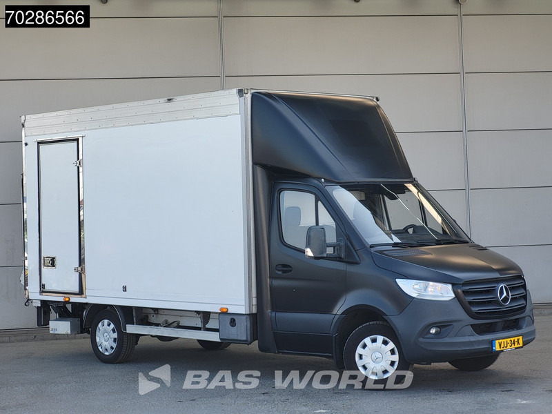 Mercedes-Benz Sprinter 316 CDI Laadklep Zijdeur Bakwagen Airco Cruise Euro6 Meubelbak Koffer 22m3 Airco Cruise control - شاحنة مغلقة الصندوق: صورة 5 Mercedes-Benz Sprinter 316 CDI Laadklep Zijdeur Bakwagen Airco Cruise Euro6 Meubelbak Koffer 22m3 Airco Cruise control - شاحنة مغلقة الصندوق: صورة 5