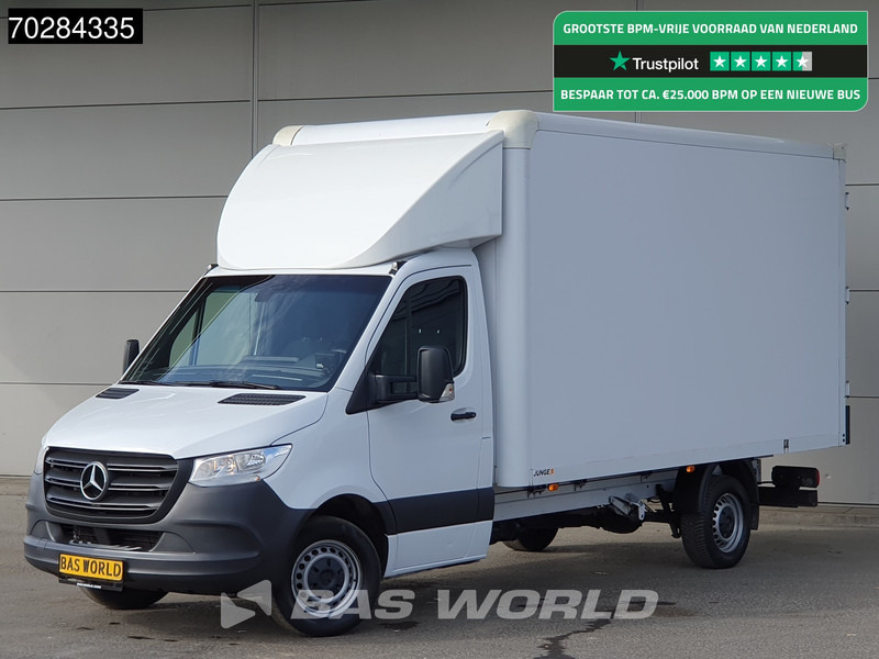 Mercedes-Benz Sprinter 317 CDI Automaat Bakwagen Achterdeuren Airco Camera Euro6 Meubelbak Koffer 21m3 Airco - شاحنة مغلقة الصندوق: صورة 1 Mercedes-Benz Sprinter 317 CDI Automaat Bakwagen Achterdeuren Airco Camera Euro6 Meubelbak Koffer 21m3 Airco - شاحنة مغلقة الصندوق: صورة 1