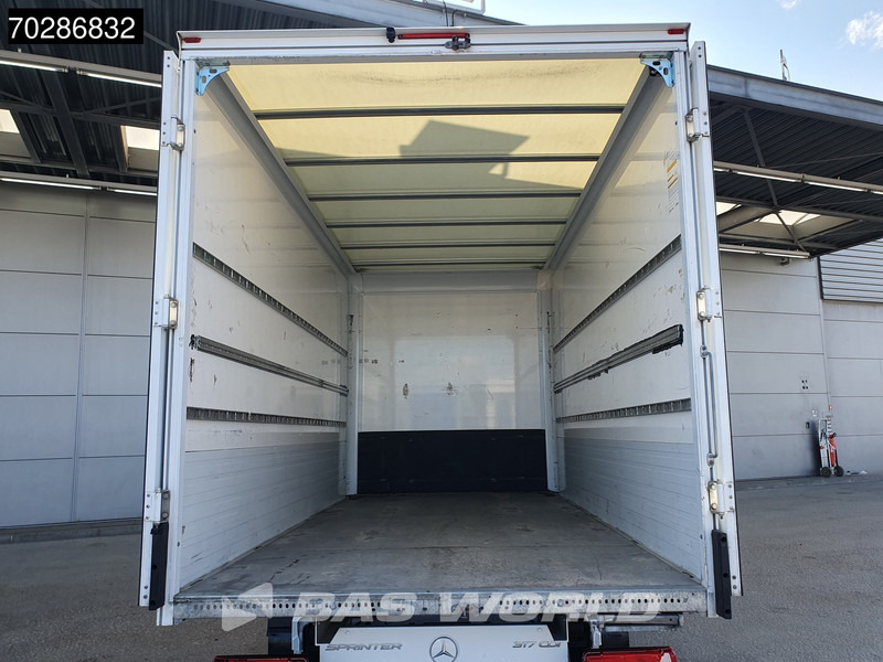 Mercedes-Benz Sprinter 317 CDI Automaat Bakwagen Achterdeuren Airco Camera Euro6 Meubelbak Koffer 21m3 Airco - شاحنة مغلقة الصندوق: صورة 3 Mercedes-Benz Sprinter 317 CDI Automaat Bakwagen Achterdeuren Airco Camera Euro6 Meubelbak Koffer 21m3 Airco - شاحنة مغلقة الصندوق: صورة 3