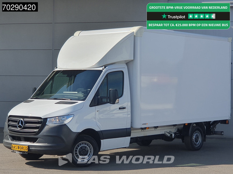Mercedes-Benz Sprinter 317 CDI Automaat Bakwagen Laadklep Airco Camera Euro6 Meubelbak Koffer 11m3 Airco - شاحنة مغلقة الصندوق: صورة 1 Mercedes-Benz Sprinter 317 CDI Automaat Bakwagen Laadklep Airco Camera Euro6 Meubelbak Koffer 11m3 Airco - شاحنة مغلقة الصندوق: صورة 1