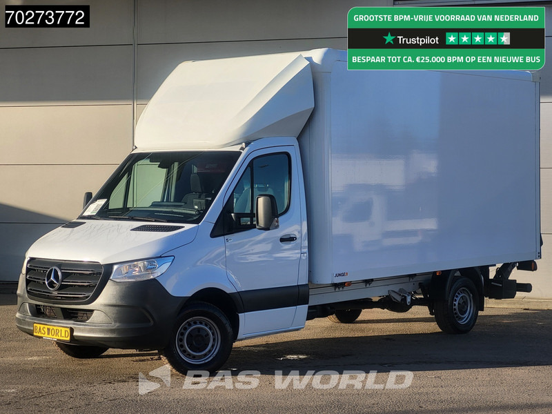 Mercedes-Benz Sprinter 317 CDI Automaat Bakwagen Laadklep Camera Airco Koffer Meubelbak 20m3 Airco - شاحنة مغلقة الصندوق: صورة 1 Mercedes-Benz Sprinter 317 CDI Automaat Bakwagen Laadklep Camera Airco Koffer Meubelbak 20m3 Airco - شاحنة مغلقة الصندوق: صورة 1