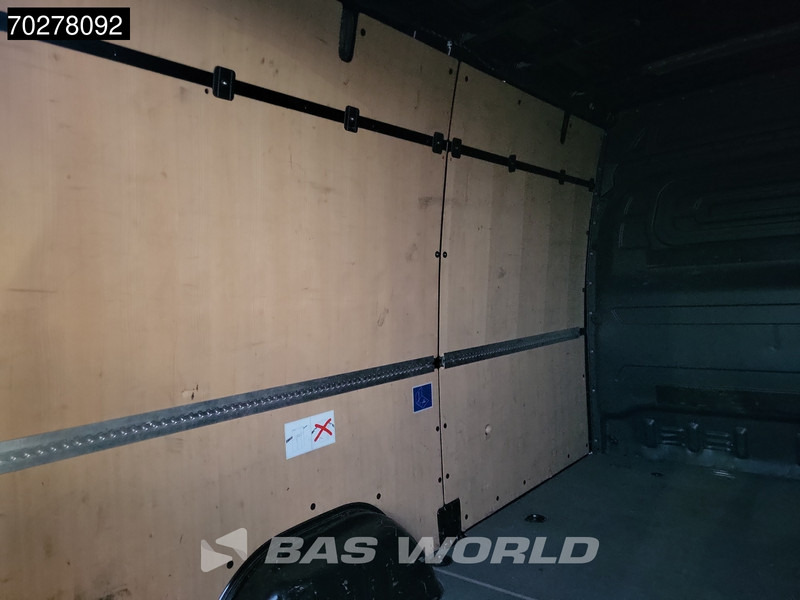 Mercedes-Benz Sprinter 317 CDI Automaat L2H2 3500KG Trekhaak 170PK Airco Camera MBUX CarPlay Euro6 L2 10m3 Airco Trekhaak - فان: صورة 3 Mercedes-Benz Sprinter 317 CDI Automaat L2H2 3500KG Trekhaak 170PK Airco Camera MBUX CarPlay Euro6 L2 10m3 Airco Trekhaak - فان: صورة 3
