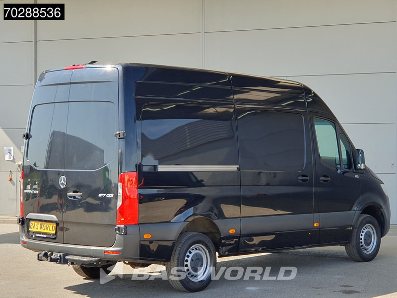 Mercedes-Benz Sprinter 317 CDI Automaat L2H2 3500KG Trekhaak Airco Camera MBUX CarPlay Euro6 L2 12m3 Airco Trekhaak - فان: صورة 5 Mercedes-Benz Sprinter 317 CDI Automaat L2H2 3500KG Trekhaak Airco Camera MBUX CarPlay Euro6 L2 12m3 Airco Trekhaak - فان: صورة 5