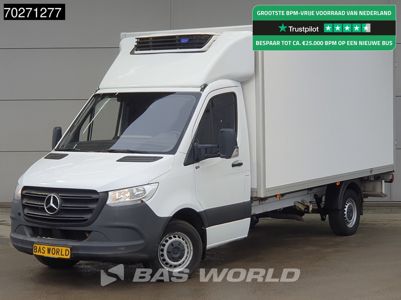 Mercedes-Benz Sprinter 317 CDI Koelwagen Automaat Carrier Xarios 350 230V stekker Cruise Airco Camera Koel Kühlkoffer Koeler Bakwagen 17m3 Airco Cruise - شاحنة مُبرّدة للتوصيل: صورة 1 Mercedes-Benz Sprinter 317 CDI Koelwagen Automaat Carrier Xarios 350 230V stekker Cruise Airco Camera Koel Kühlkoffer Koeler Bakwagen 17m3 Airco Cruise - شاحنة مُبرّدة للتوصيل: صورة 1