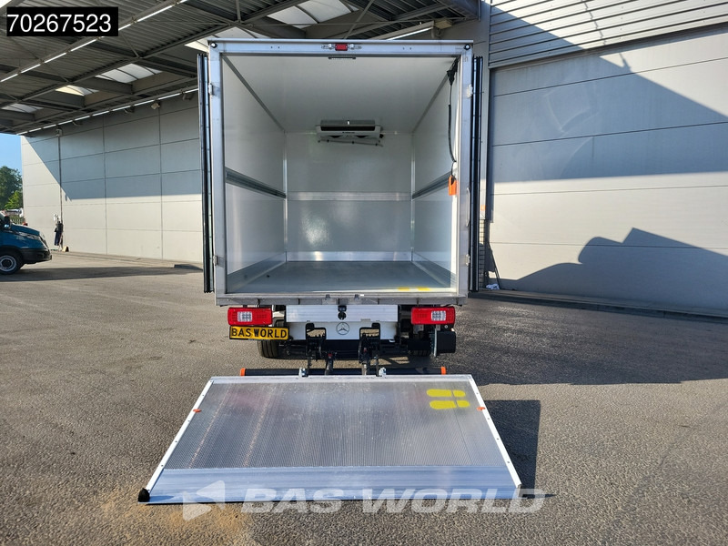 Mercedes-Benz Sprinter 317 CDI Koelwagen Vriezer Laadklep Thermo King V-200 MAX 230V Stekker LED Airco Euro6 Koel Koeler Kühl Kühler Vries Vriezer Kühl - شاحنة مُبرّدة للتوصيل: صورة 3 Mercedes-Benz Sprinter 317 CDI Koelwagen Vriezer Laadklep Thermo King V-200 MAX 230V Stekker LED Airco Euro6 Koel Koeler Kühl Kühler Vries Vriezer Kühl - شاحنة مُبرّدة للتوصيل: صورة 3