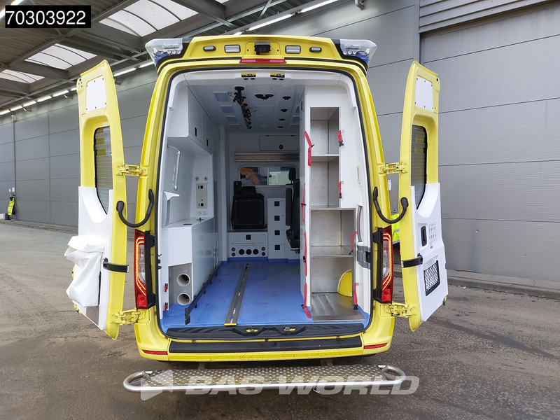 Mercedes-Benz Sprinter 319 CDI 3.0L V6 Ambulance 190PK L2H2 LED Airco Cruise Camera MBUX CarPlay Euro6 Krankenwagen Rettungswagen L2 8m3 Airco Cruise c - سيارة اسعاف: صورة 3 Mercedes-Benz Sprinter 319 CDI 3.0L V6 Ambulance 190PK L2H2 LED Airco Cruise Camera MBUX CarPlay Euro6 Krankenwagen Rettungswagen L2 8m3 Airco Cruise c - سيارة اسعاف: صورة 3